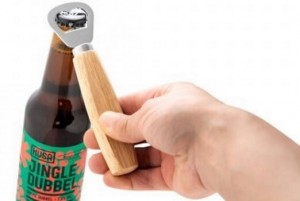 Flaschenöffner mit Holzgriff als Werbeartikel